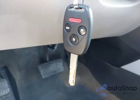 2013 Honda Pilot Exl z USA, uszkodzony, nr VIN 5FNYF3H58DB036030